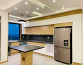 یخچال و ظرفشویی آشپزخانه آپارتمان 145 متری فروشی آهودشت 4556557557