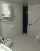حمام و سرویس بهداشتی فرنگی آپارتمان در نور 56544